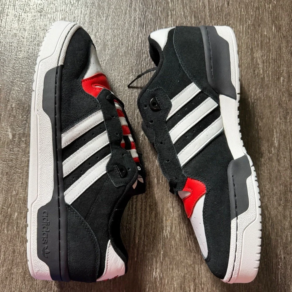 Adidas Rivalry Low Mens 12 Black White Red Dr Seuss Cat in the Hat Shoes Stripe